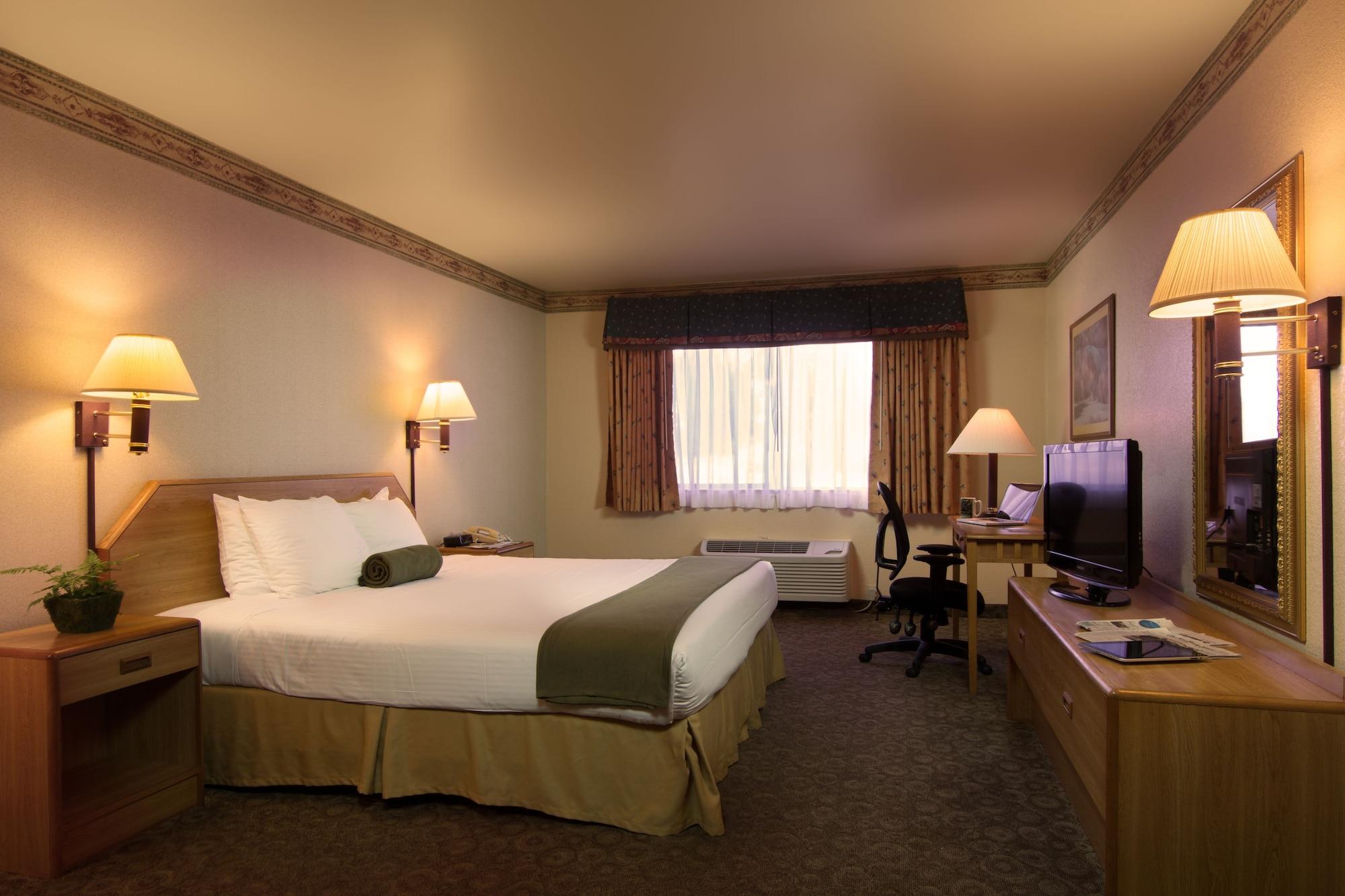 The Redwood Riverwalk, A Boutique Hotel Fortuna Room photo